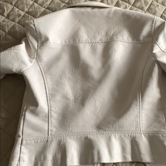 Beautiful white leather jacket - Picture 6 of 6